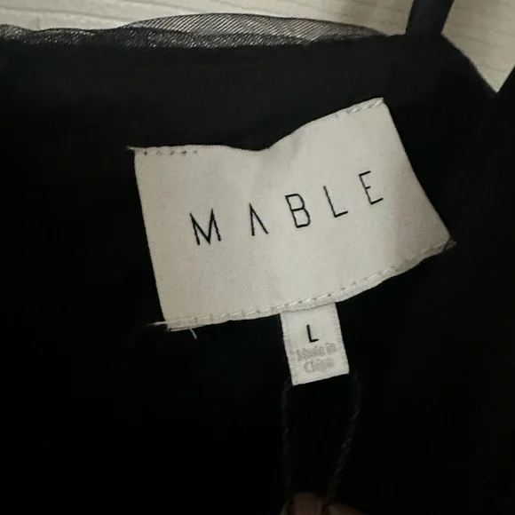 MABLE Elegant Black Dress - Picture 7 of 9